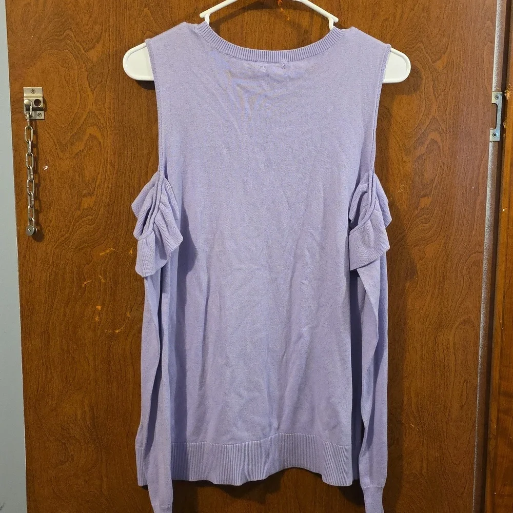 Michael Kors Lavender Hydrangea Ruffle Sweater Size MEDIUM - Picture 4 of 5